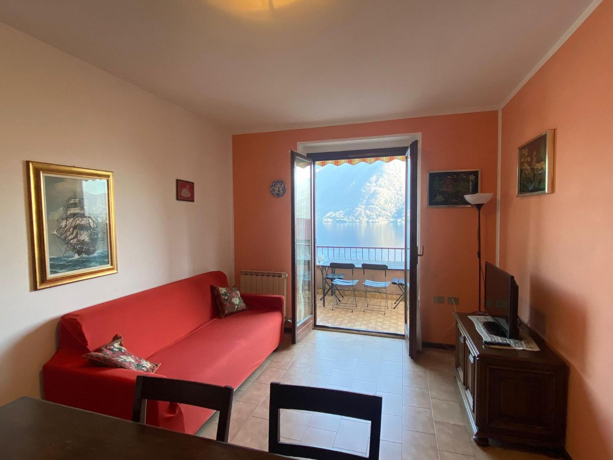 The Bell Tower - Apartments On The Lake Argegno Bagian luar foto